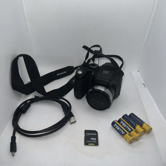 Retro Fujifilm FinePix Digital Bridge Camera S Series S5700 7.1MP 8GB SD Card Fujifilm