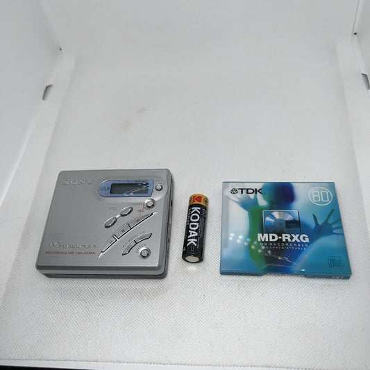 Sony MZ-R500 Portable Mini Disk Player Recorder Working + Battery & Minidisc Sony